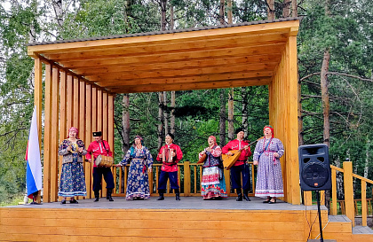В экопарке прошел фестиваль косоворотки